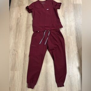 Figs Women's Burgundy Track Pants & Top Set